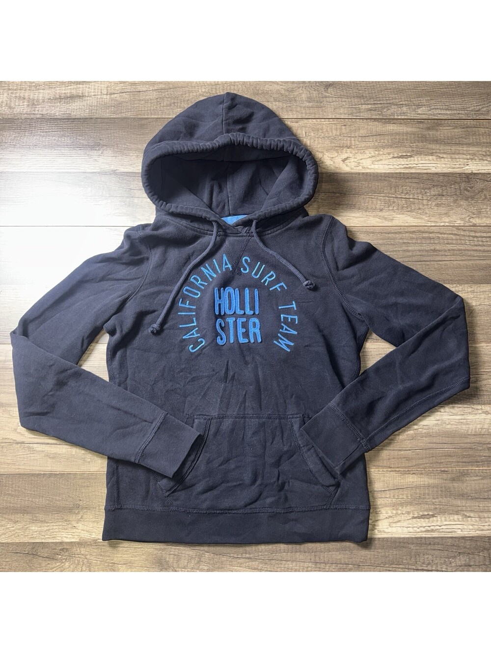 Hollister Embroidered Hoodie Black Women’s / Junior Small